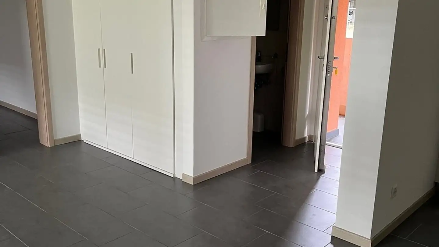 Appartamento in affitto - Via Luvee 11, 6855 Stabio - Photo 2