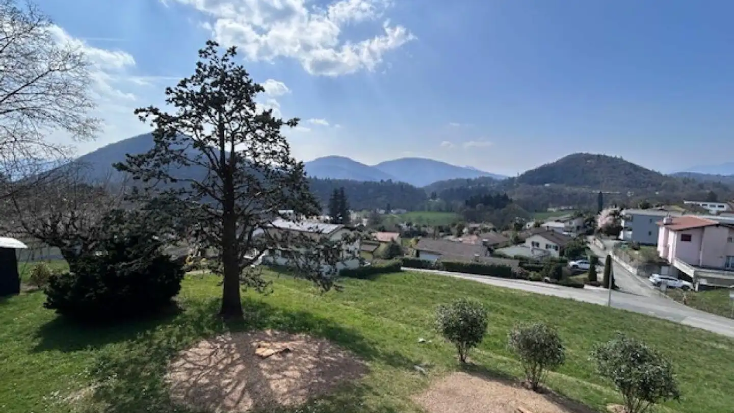 Wohnung mieten - Via Lema, 6986 Novaggio - Foto 2