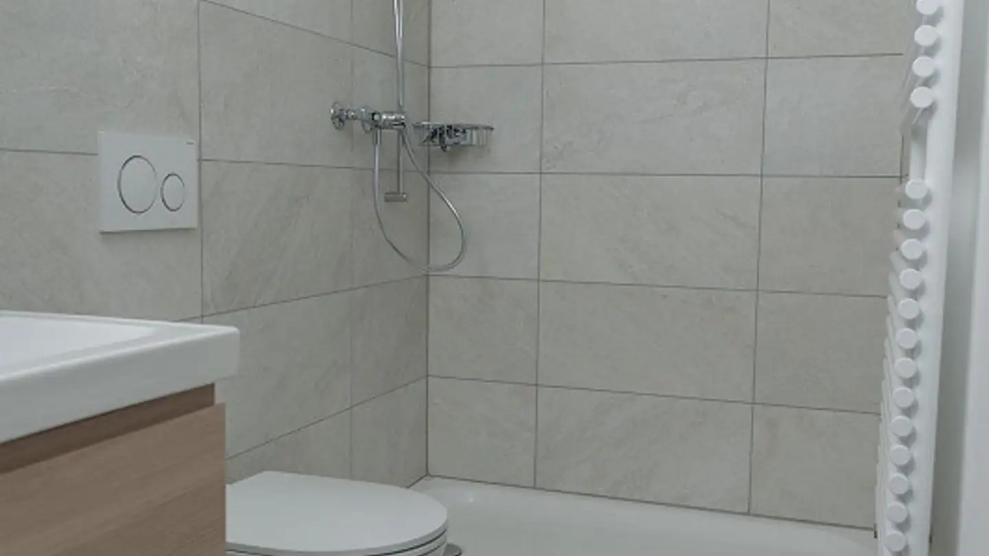 Appartement à louer - Stafelalp 1, 3665 Wattenwil - Photo 3