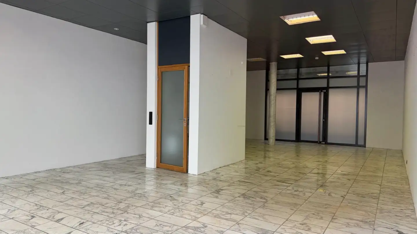 Commercial for rent - Aargauerstrasse 2, 5610 Wohlen AG - Photo 3