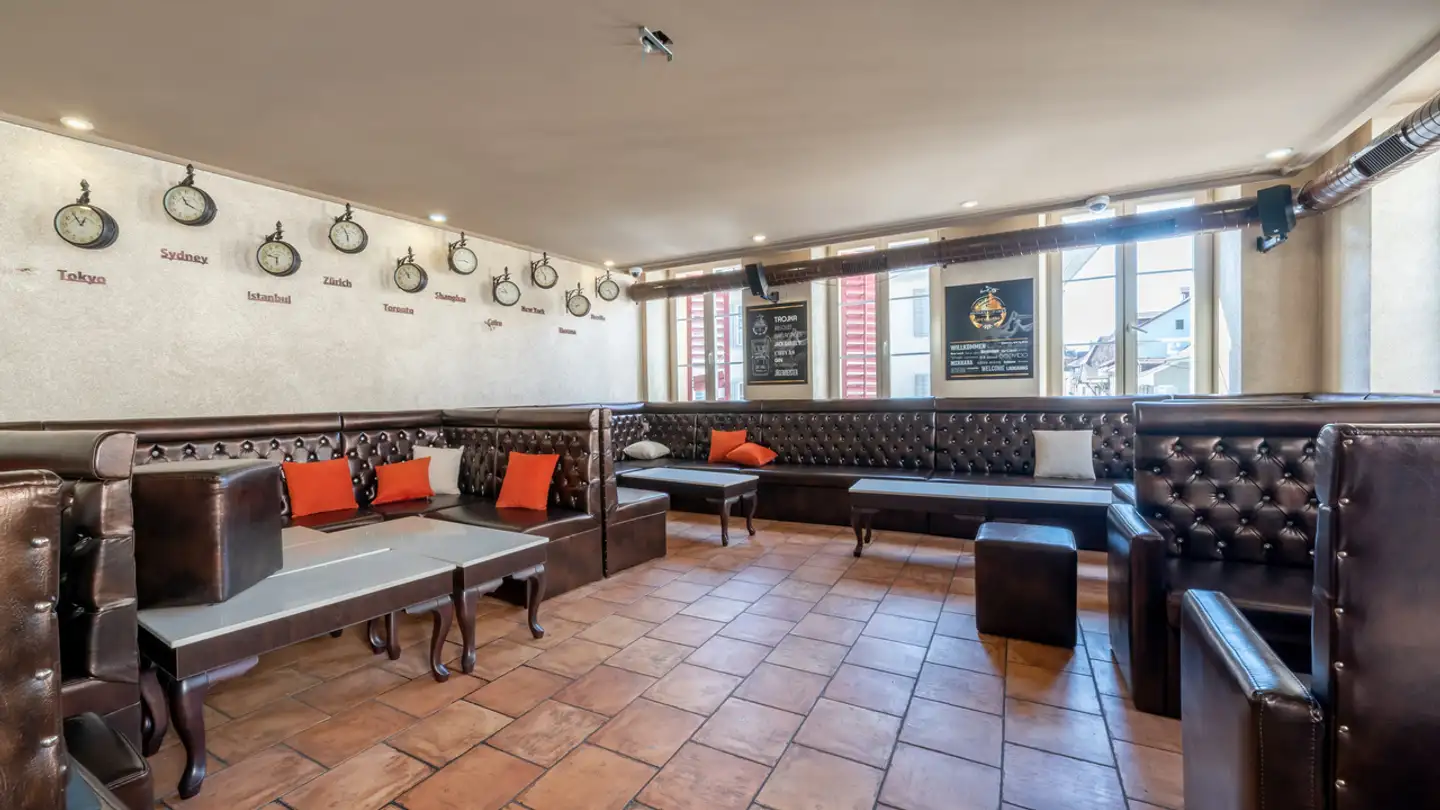 Bar for rent - Vordere Hauptgasse 1, 4800 Zofingen