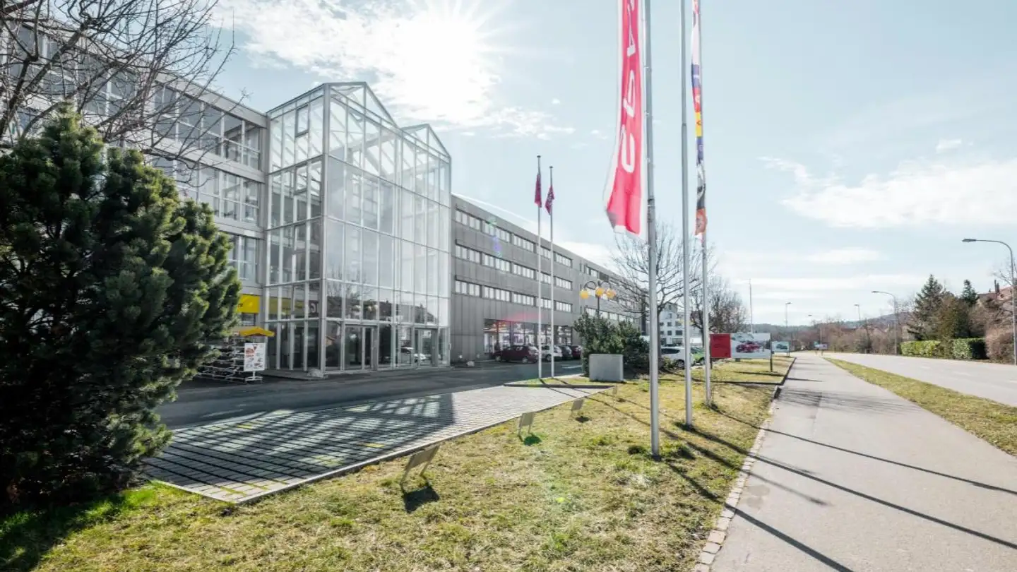 Storage space for rent - Mandachstrasse 54, 8155 Niederhasli