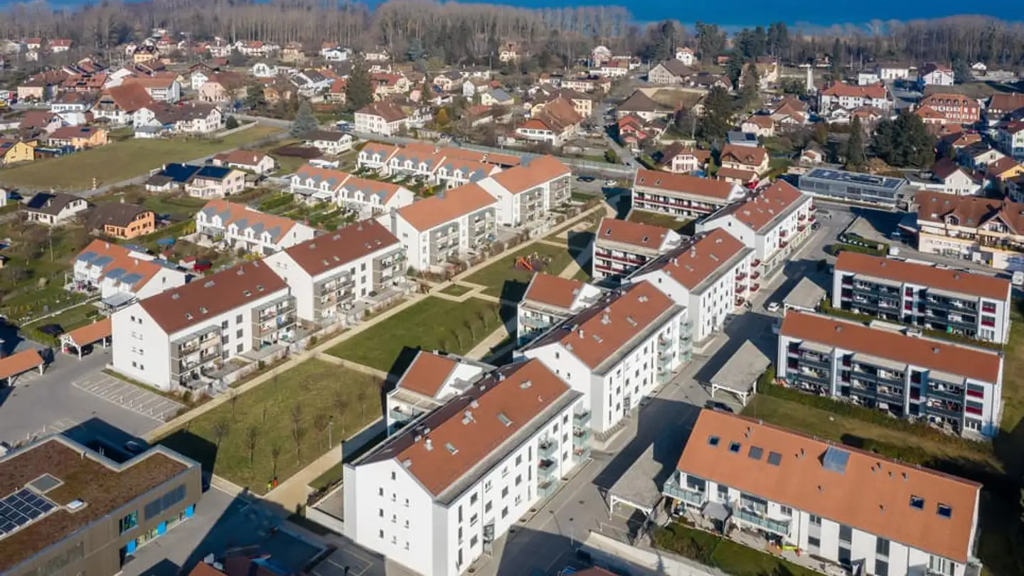 Garage individuel à louer - Impasse des Griottes 16, 1462 Yvonand