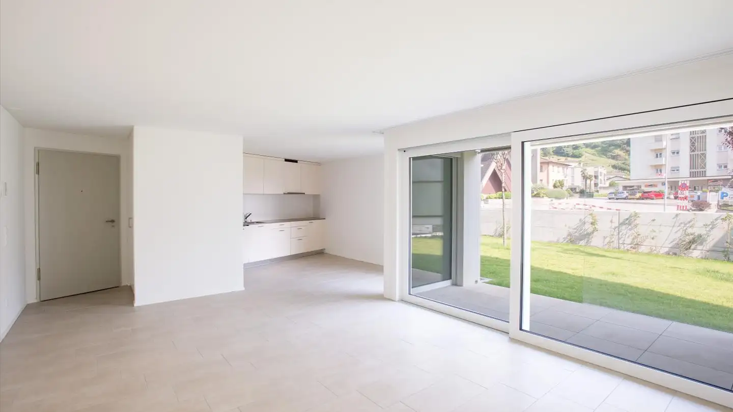 Apartment for rent - Via Molinazzo 2a, 6517 Arbedo - Photo 3