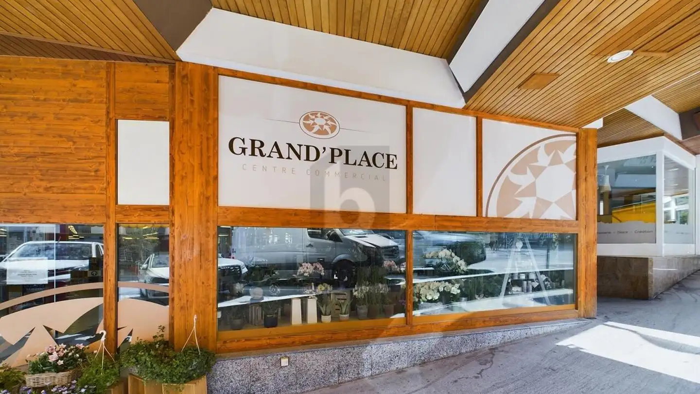 Magasin à louer - Route De Crans-Montana, 3963 Montana