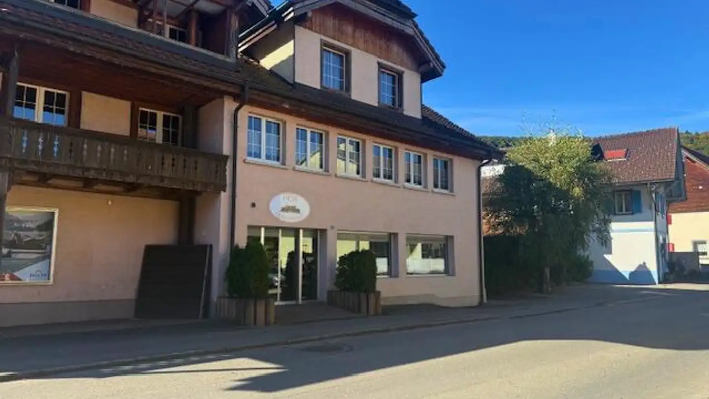 Edificio ad uso misto in affitto - Bahnhofstrasse 24, 3125 Toffen - Photo 2