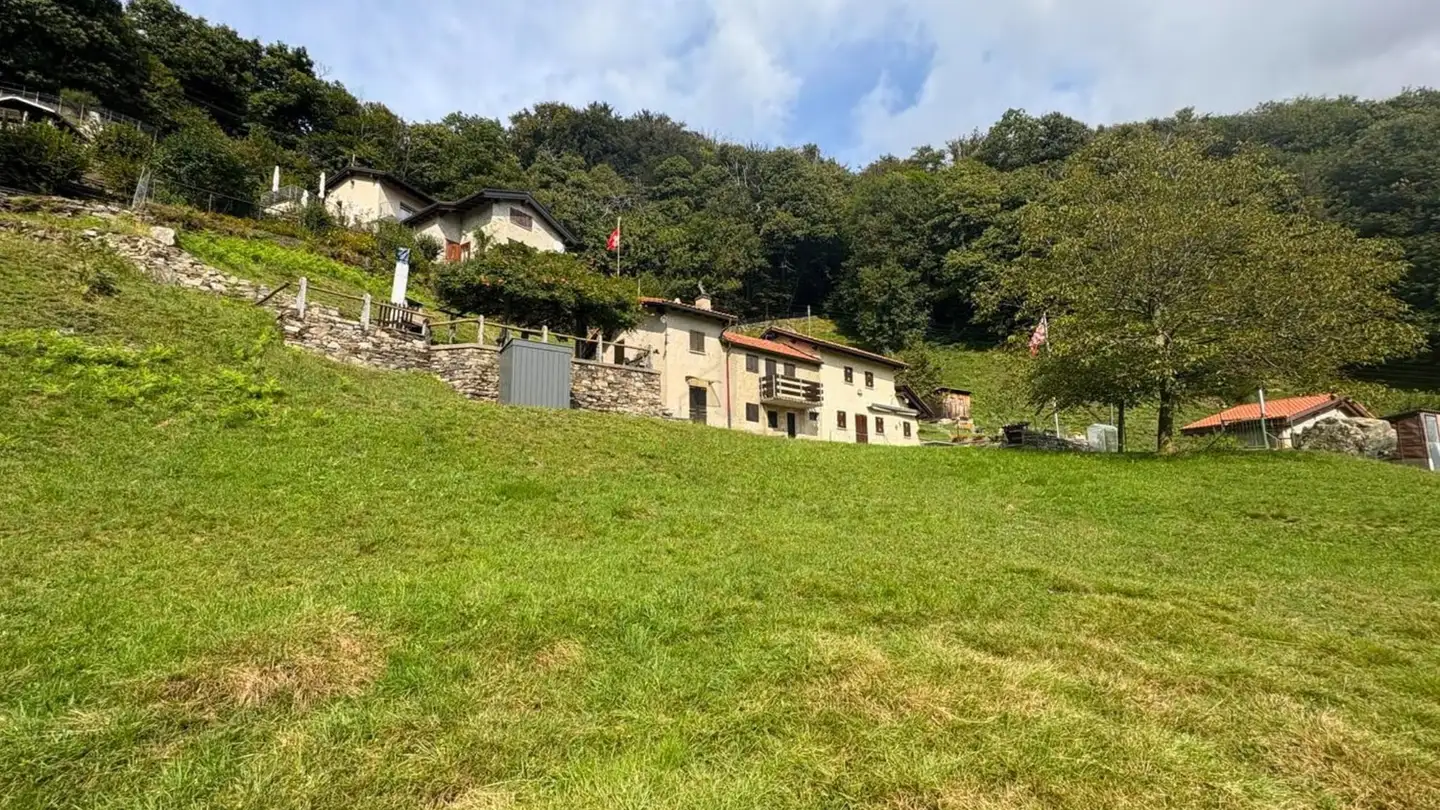 Single house for sale - Gola di lago, 6960 Odogno