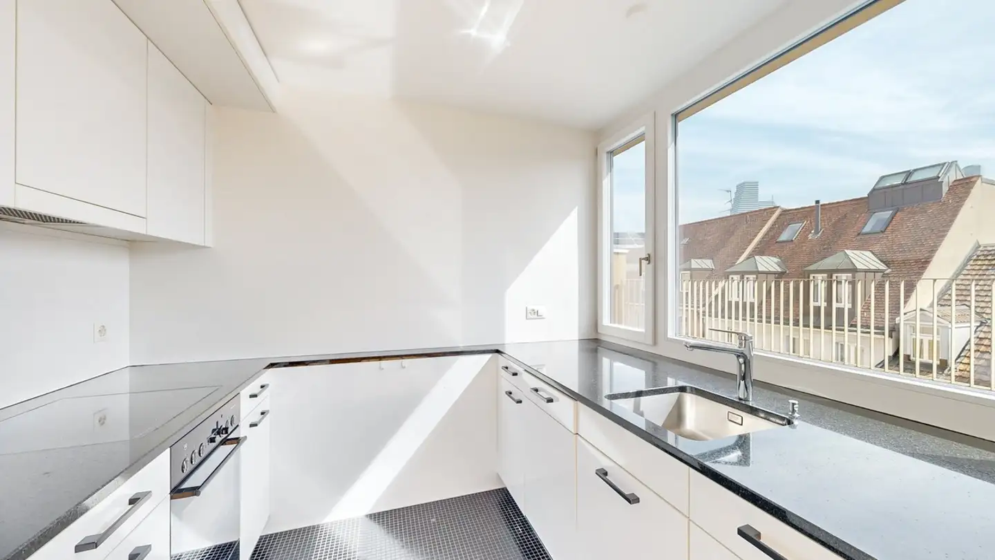 Attic flat for rent - Clarahofweg, 4058 Basel - Photo 2