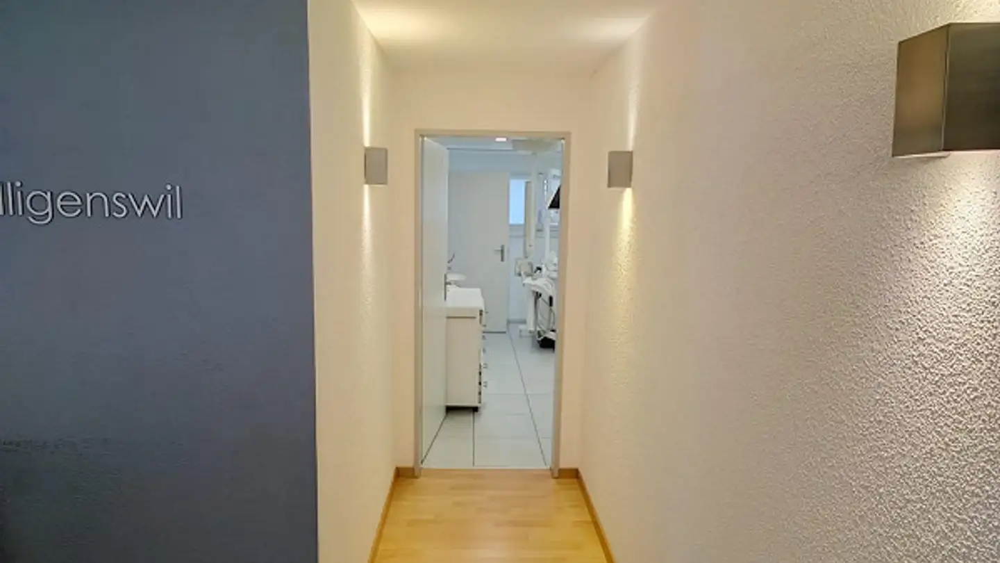 Arztpraxis mieten - Obgardirain 7, 6043 Adligenswil - Foto 2