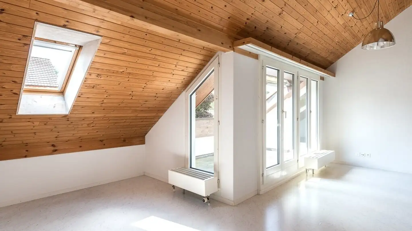Dachgeschosswohnung mieten - Weststrasse 2b, 8953 Dietikon - Foto 2
