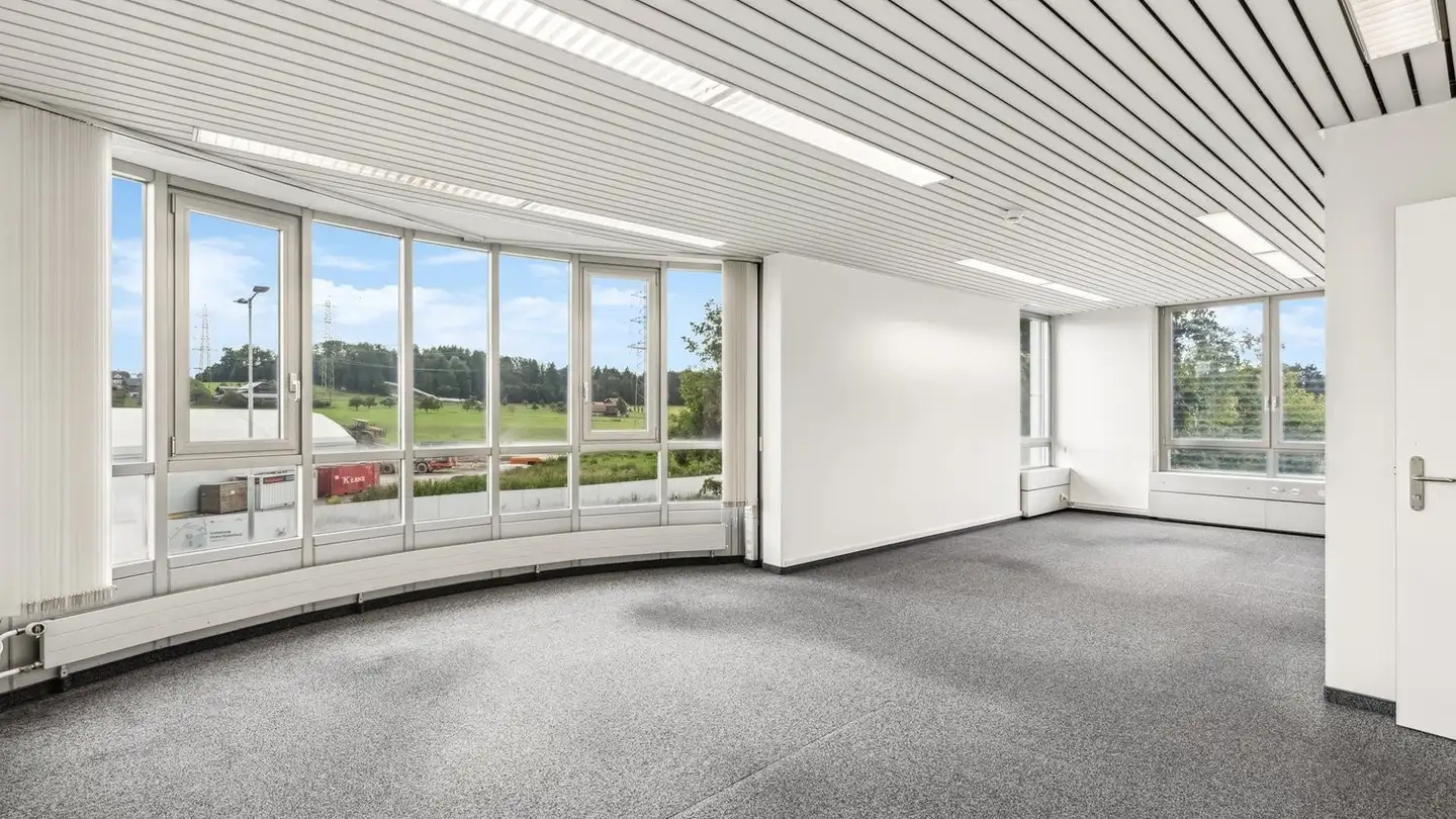 Bürofläche mieten - Gewerbestrasse 11, 6330 Cham