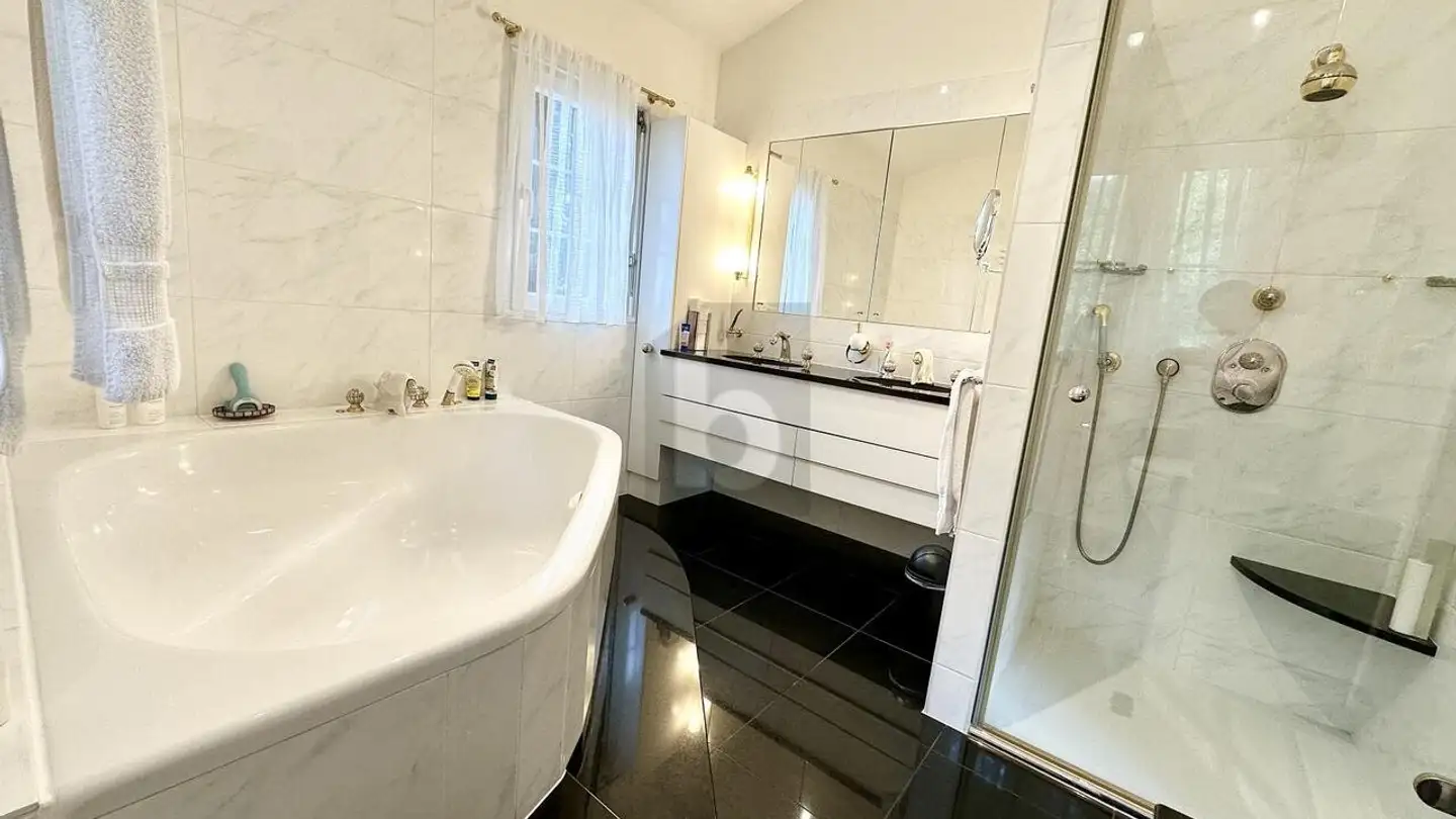 Maison troglodyte à vendre - 4153 Reinach BL - Photo 3