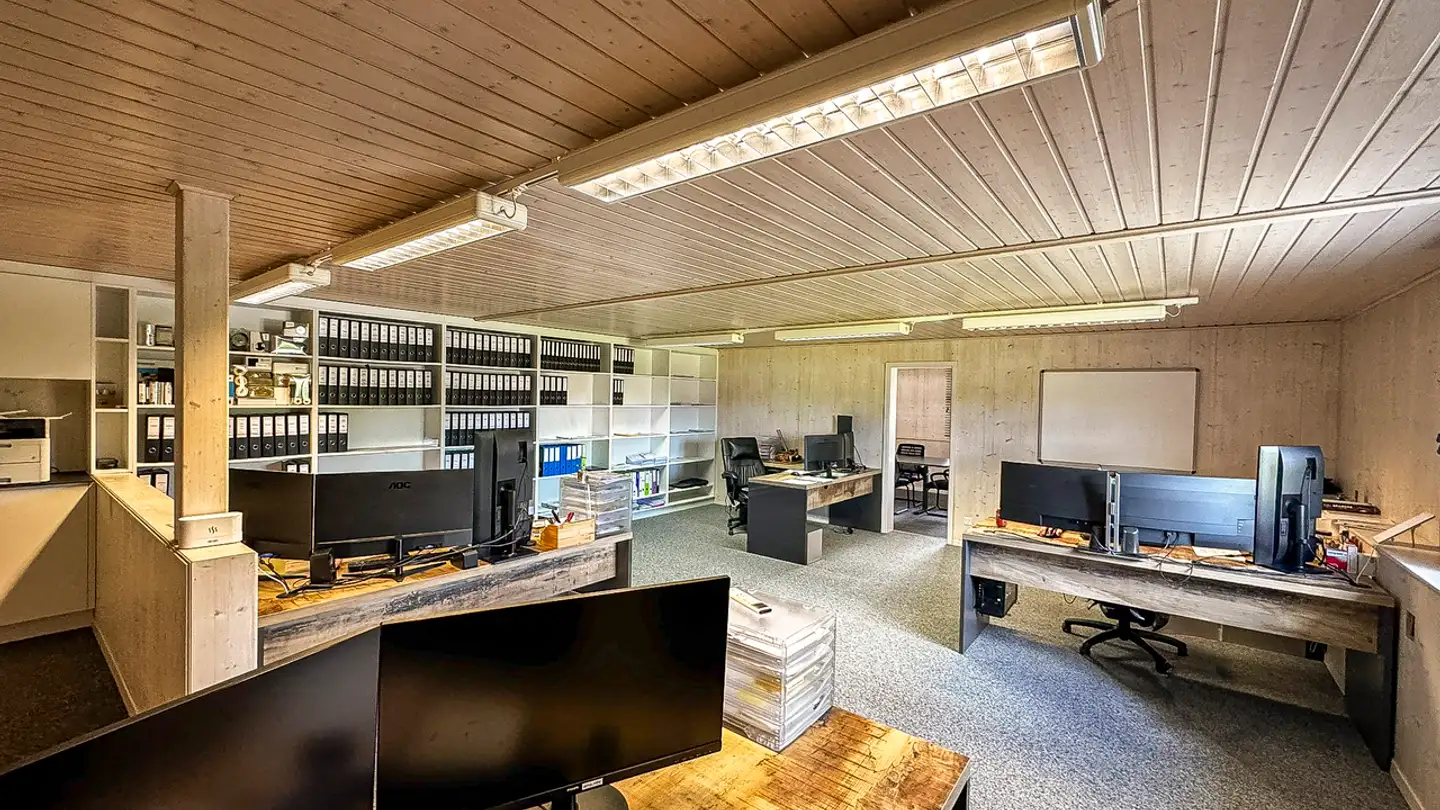 Mixed-use building for sale - Route Principale 342, 1628 Vuadens
