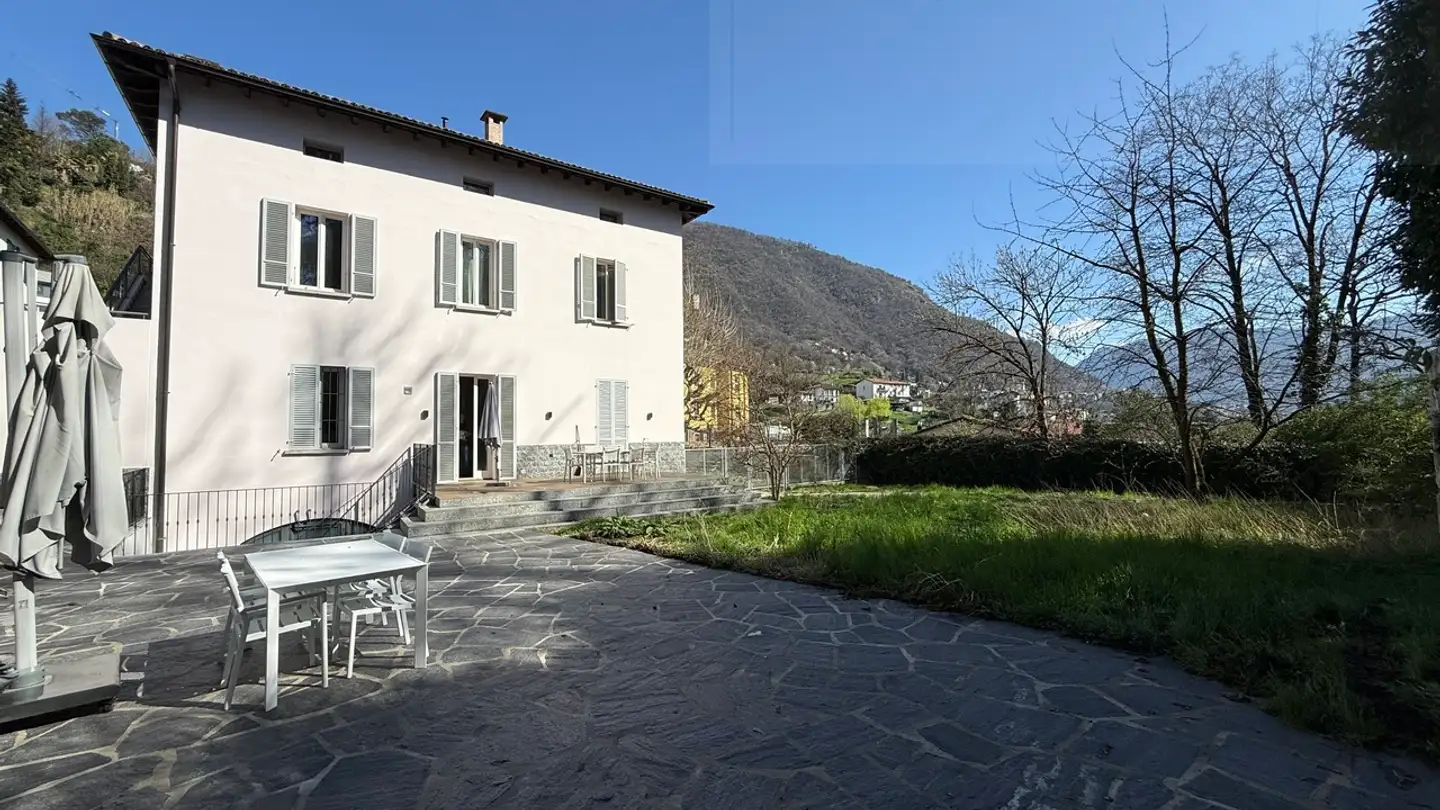 Single house for sale - Via Pizzamiglio, 6833 Vacallo