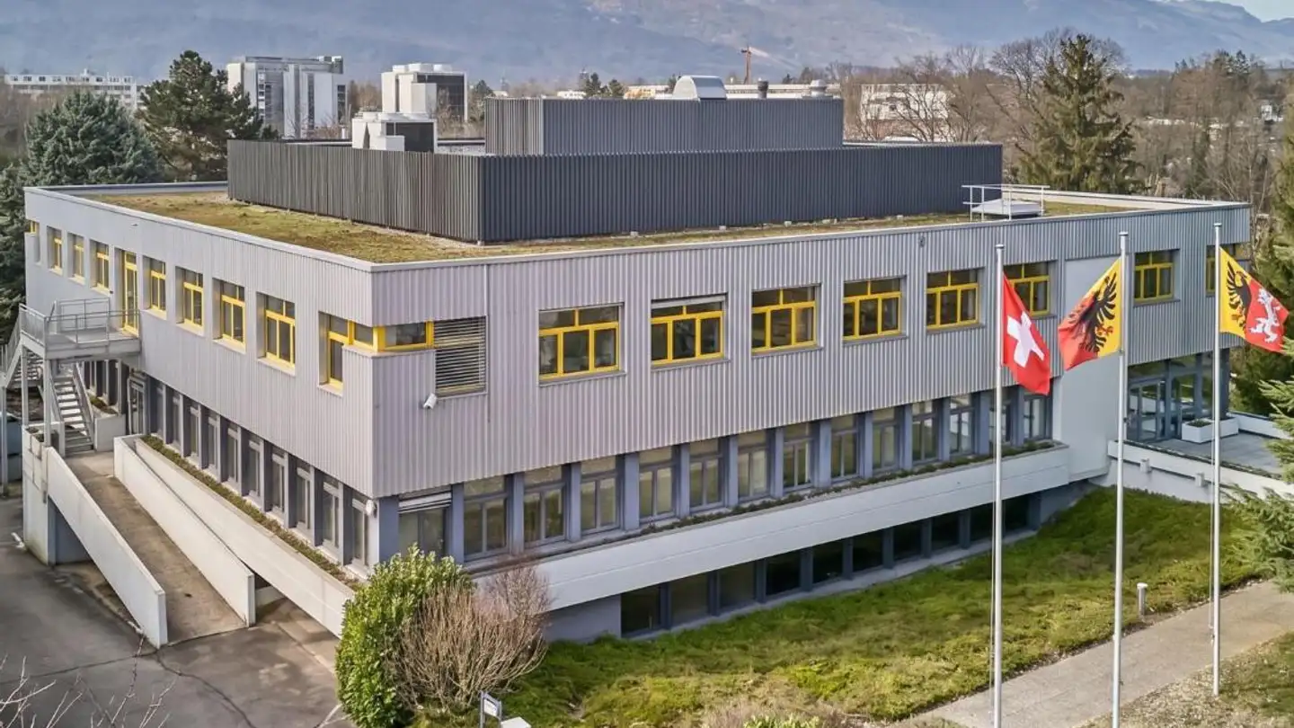 Gewerbe mieten - Rue De Veyrot 11, 1217 Meyrin