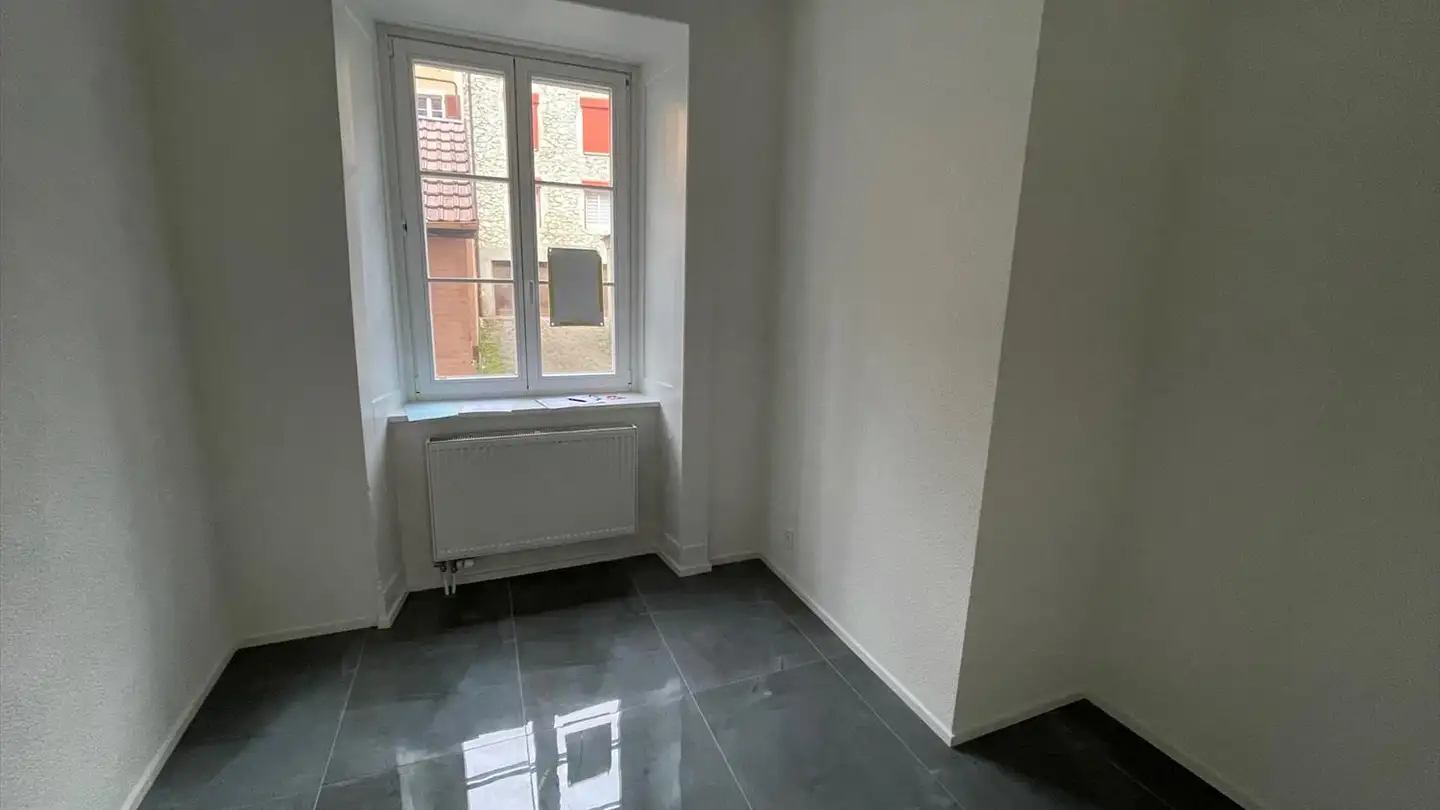 Commerciale in affitto - Rue Du Midi 13, 2610 St-Imier - Photo 4