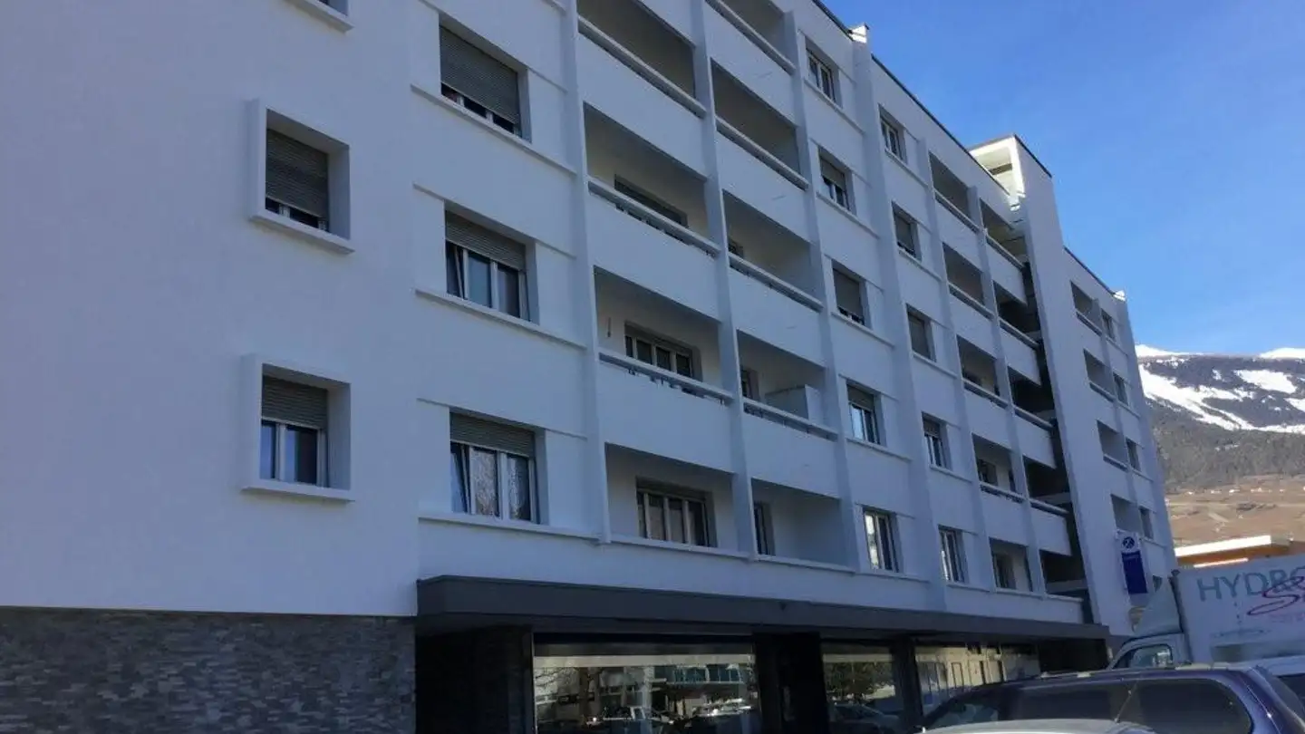 Commercial for rent - Avenue De La Gare 11, 1964 Conthey