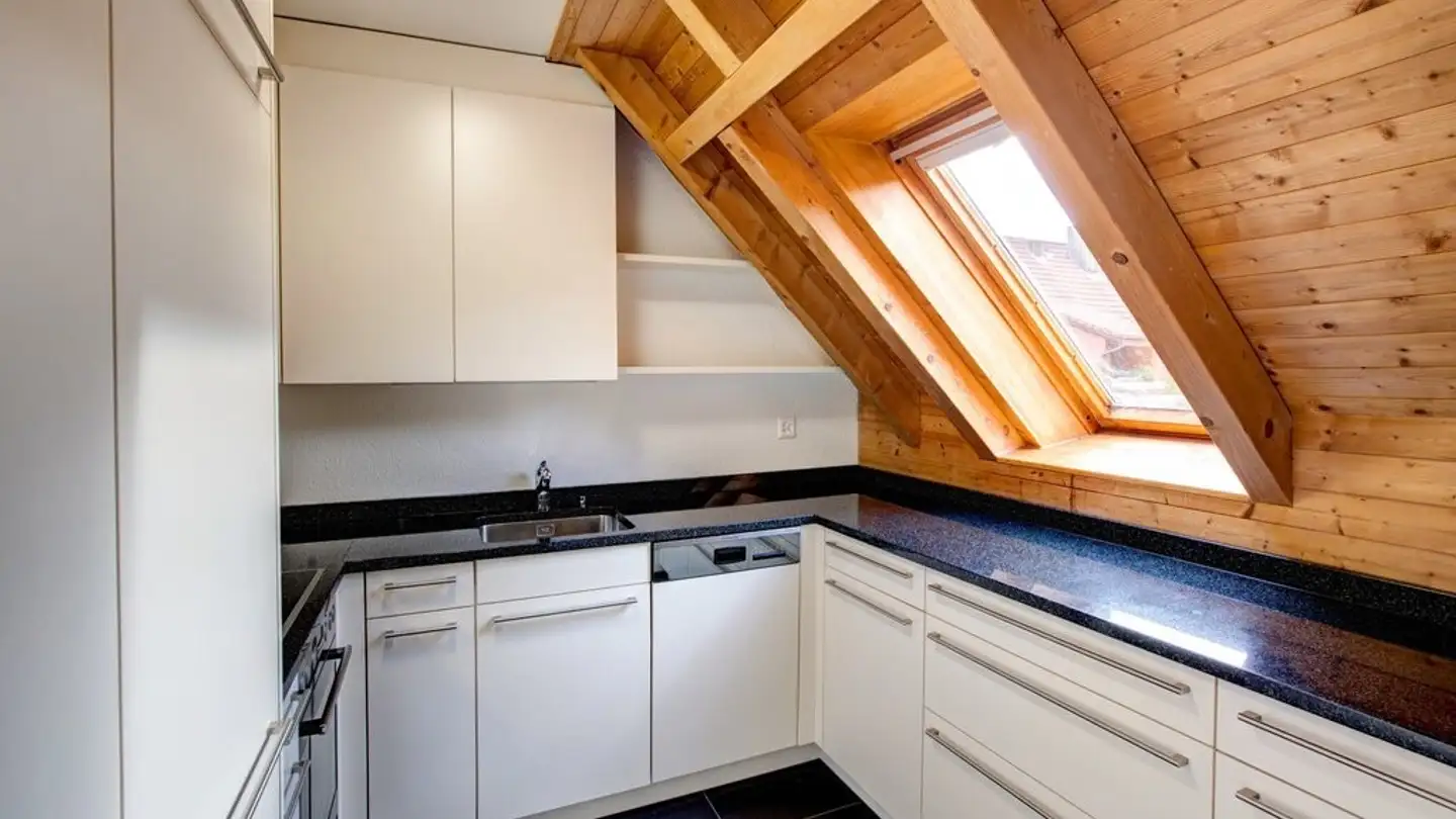 Apartment for rent - Mülistrasse 1, 8143 Stallikon - Photo 2