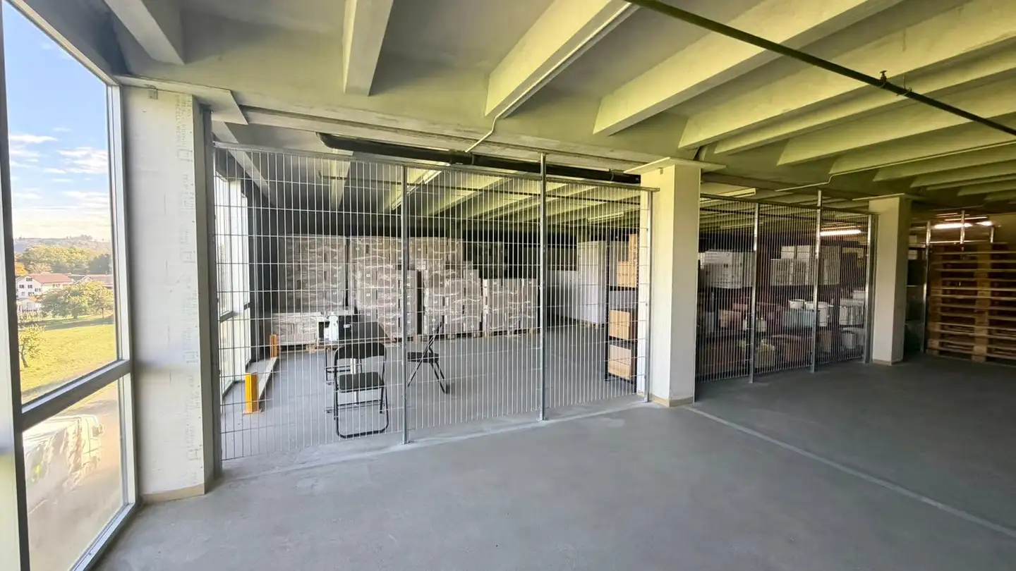 Commercial for rent - Büetigenstrasse 74, 2557 Studen BE - Photo 2