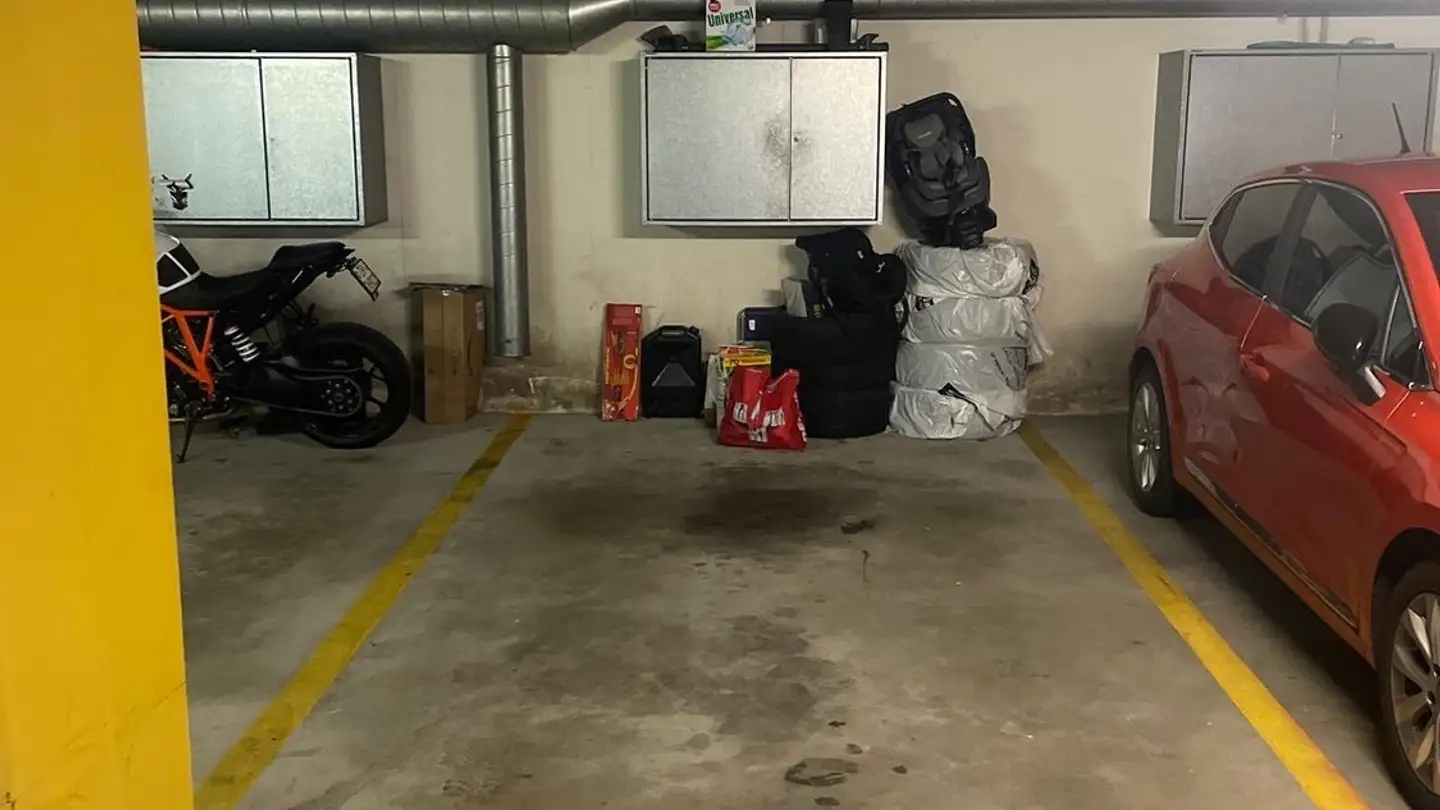 Single garage for rent - Dorfstrasse 78, 8424 Embrach