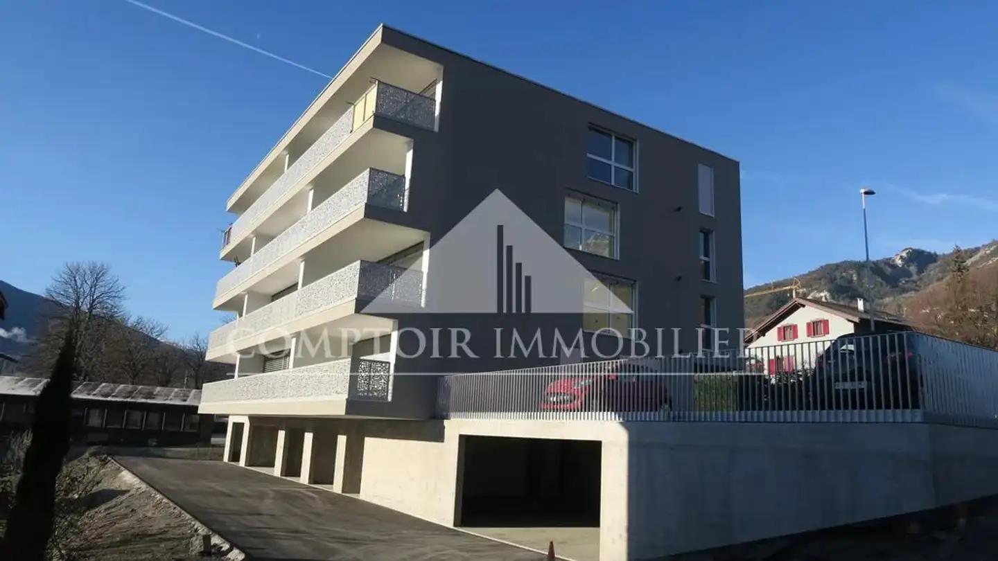Outdoor parking space for rent - Rue Saint-Georges 13, 3960 Sierre