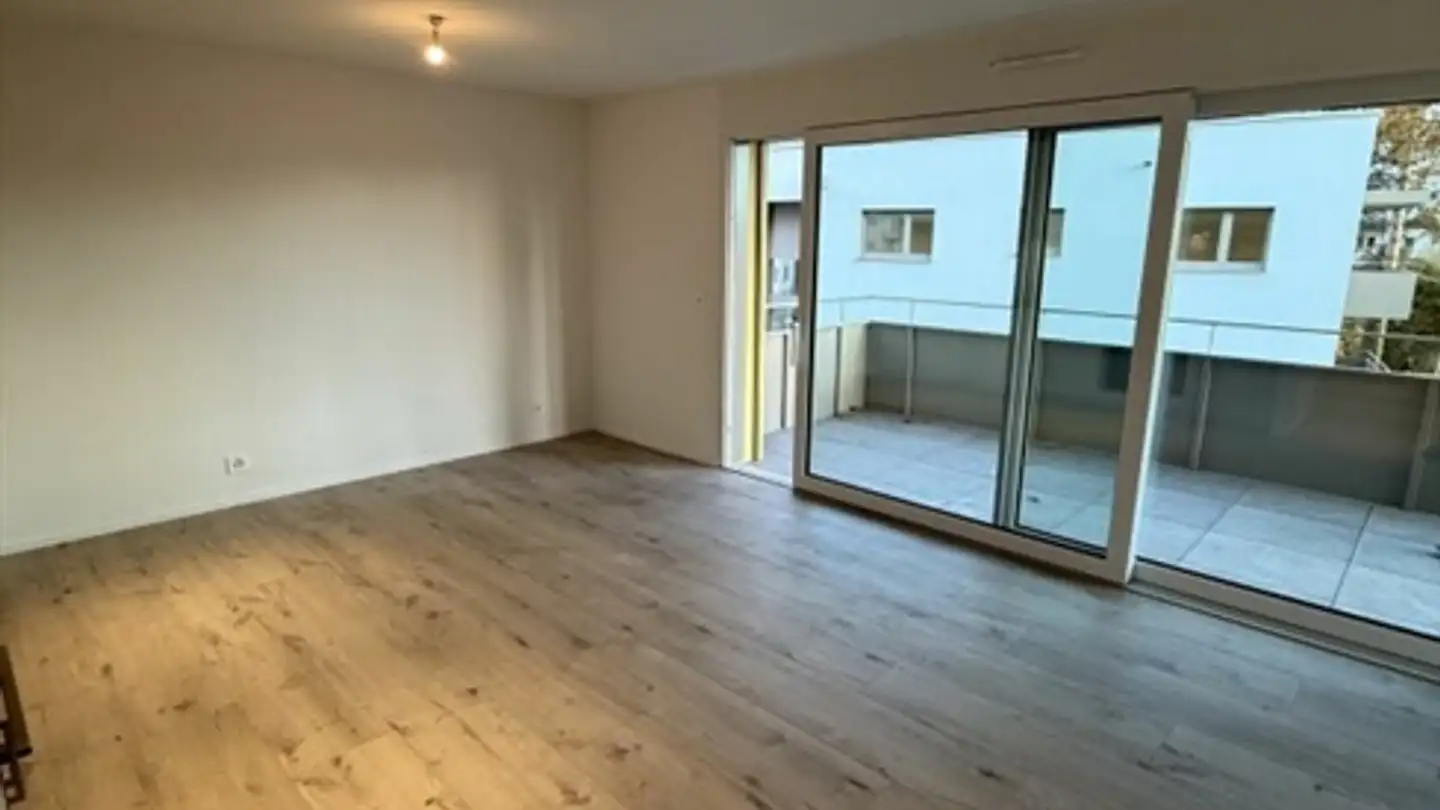 Appartamento in vendita - Rue Des Prés-Du-Lac 7, 1400 Yverdon-les-Bains - Photo 2