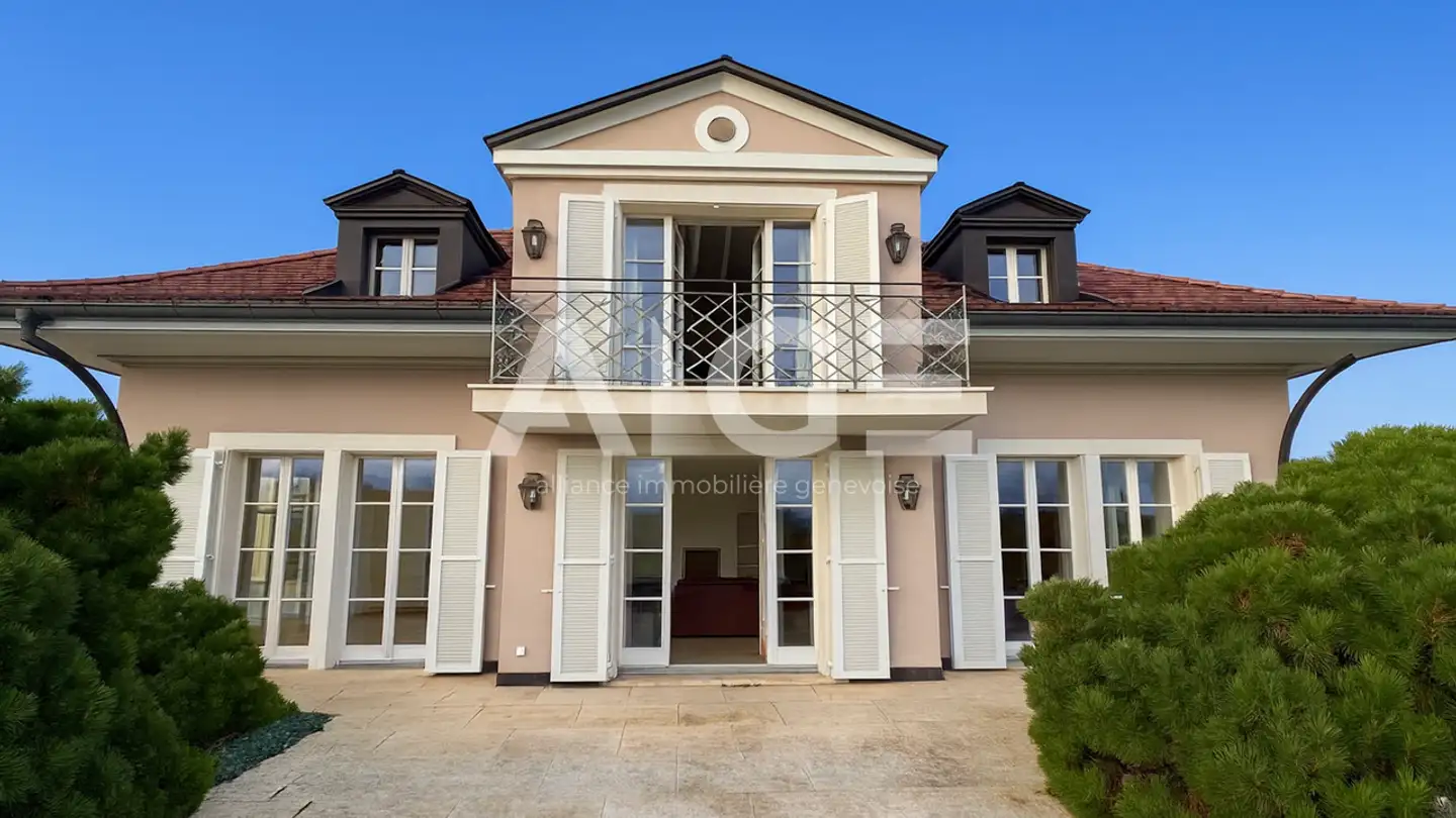 Single house for sale - 1185 Mont-sur-Rolle
