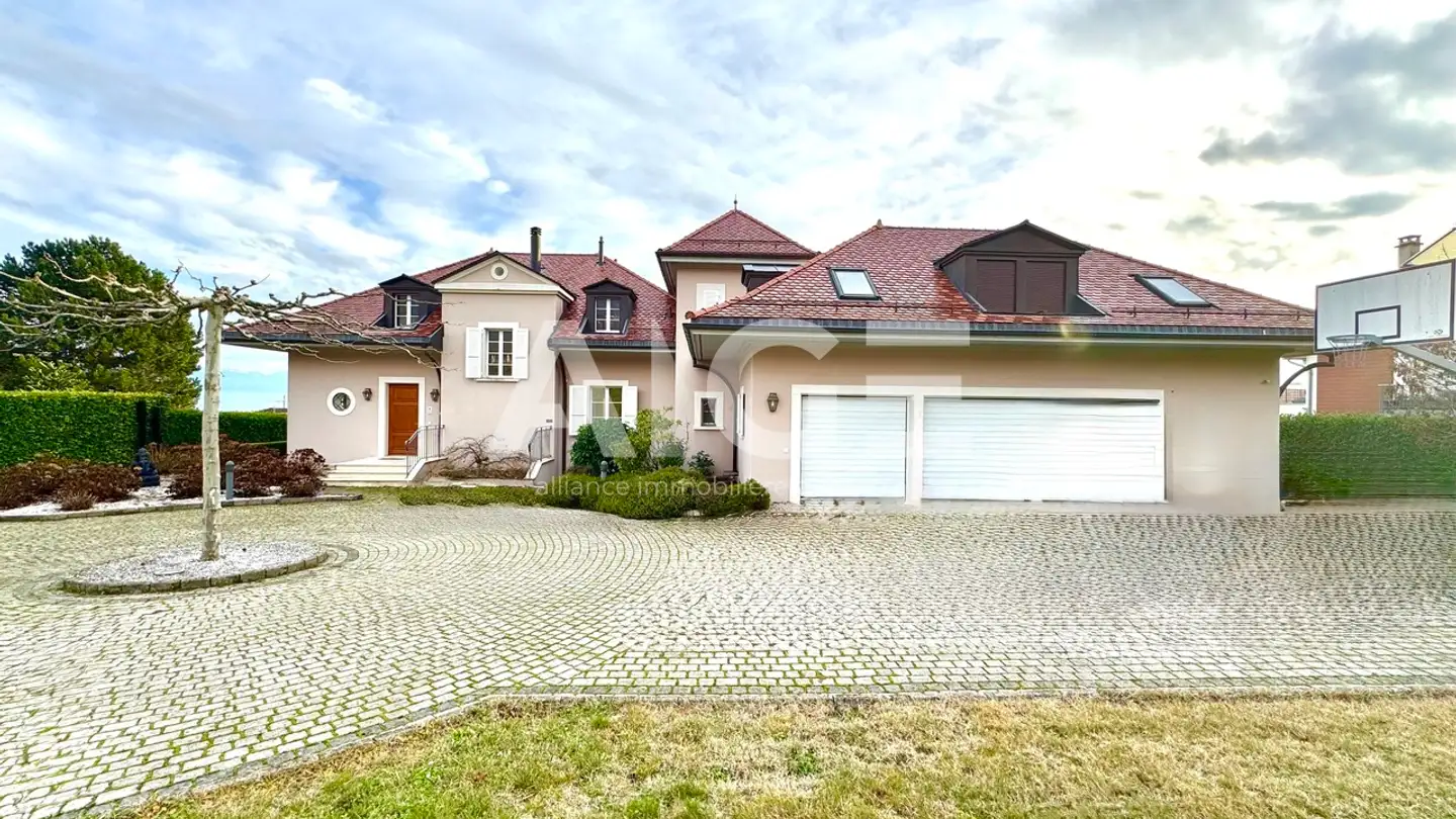 Single house for sale - 1185 Mont-sur-Rolle - Photo 2