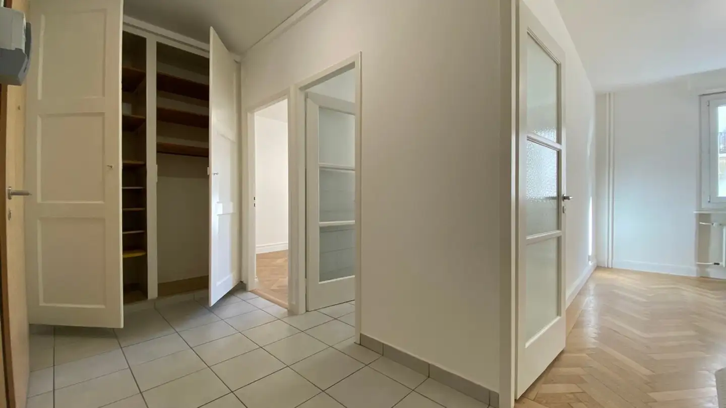 Apartment for rent - Rue De Zurich, 1201 Genève - Photo 2