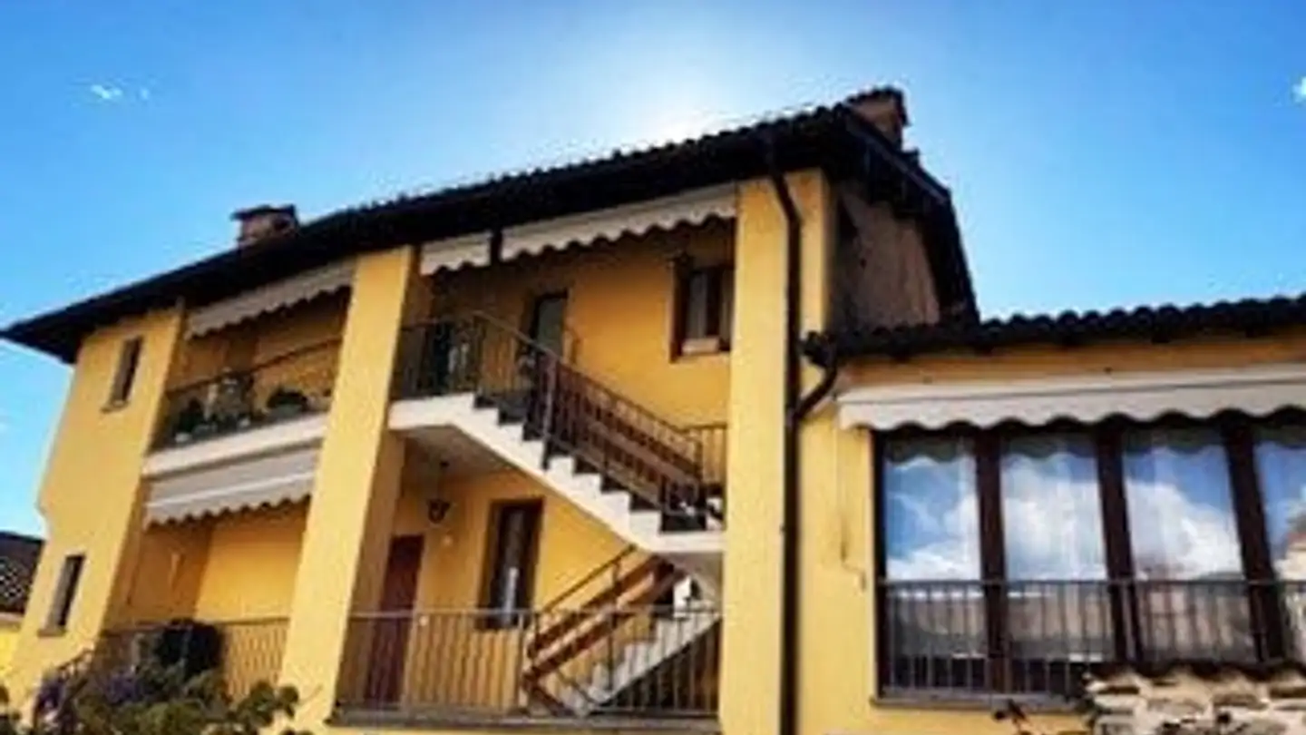 Appartement à louer - Via Fontana, 6874 Castel San Pietro