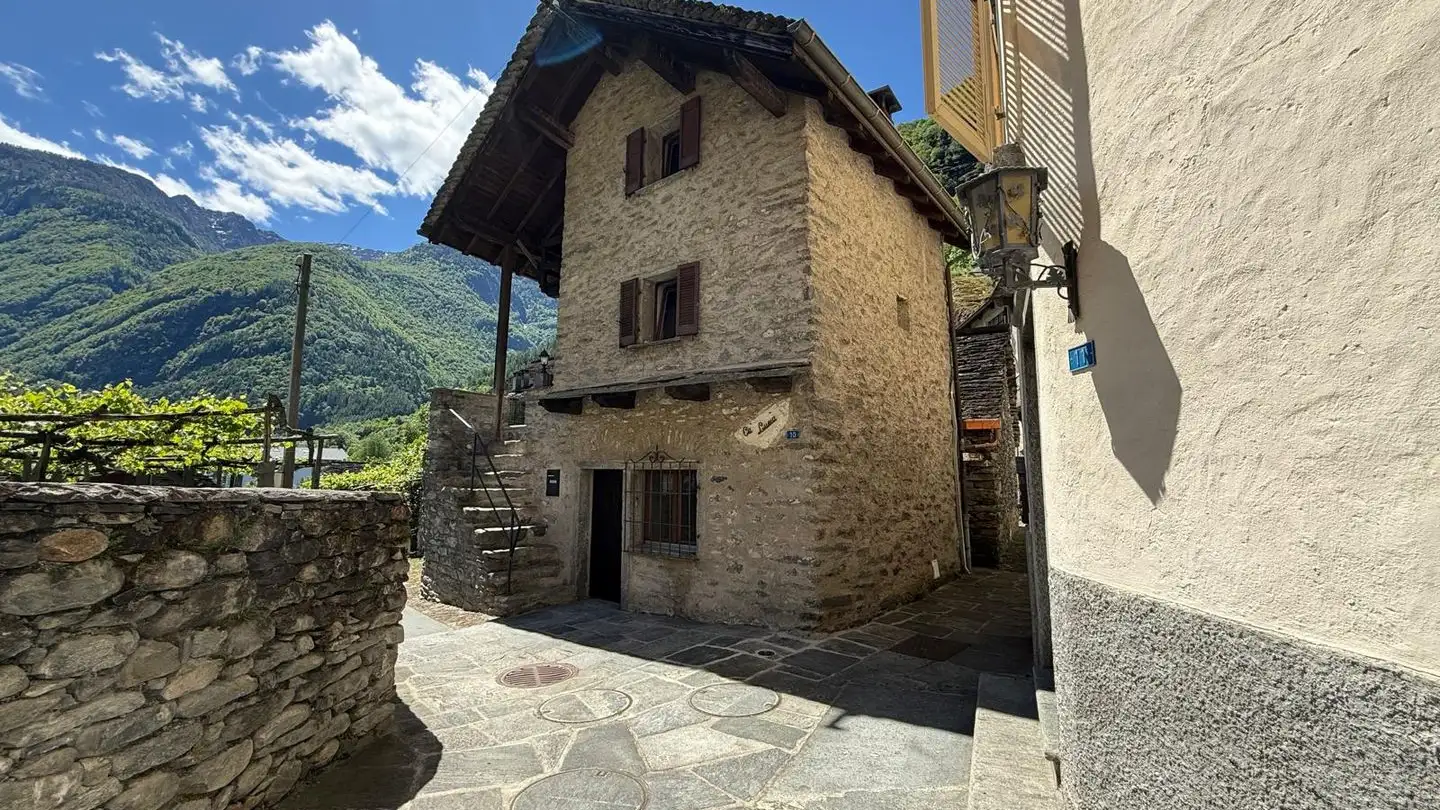 Einfamilienhaus kaufen - Cevio Vecchio, 6675 Cevio