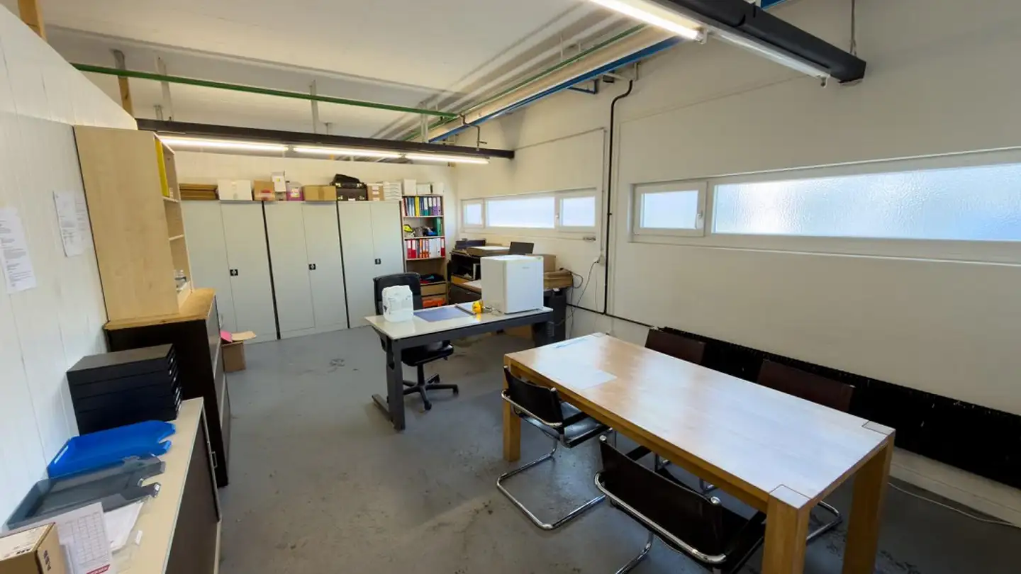 Commercial for rent - Alpenblickstrasse 7, 8853 Lachen SZ - Photo 4