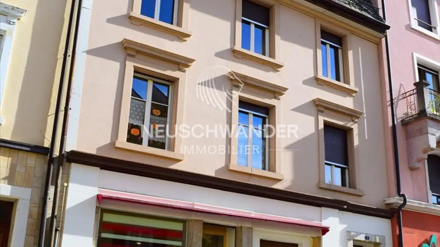 Mischgenutztes Gebäude kaufen - Rue De La Prévôté 3, 2740 Moutier