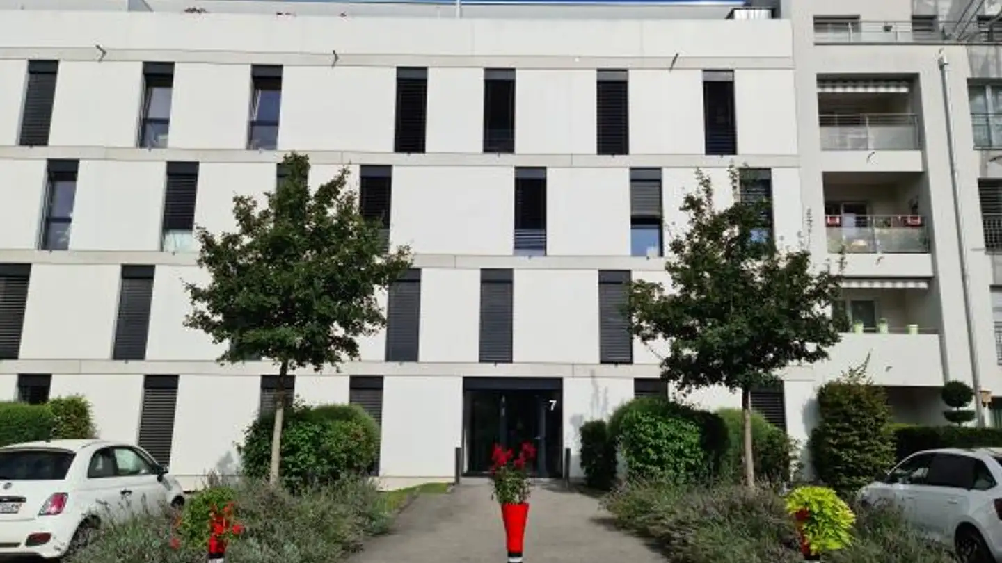 Outdoor parking space for rent - Chemin Etienne- Chennaz 7, 1226 Thônex - Photo 2