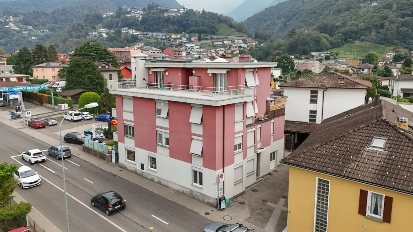 Immeuble mixte à vendre - Via Monte Ceneri 17, 6512 Giubiasco - Photo 2