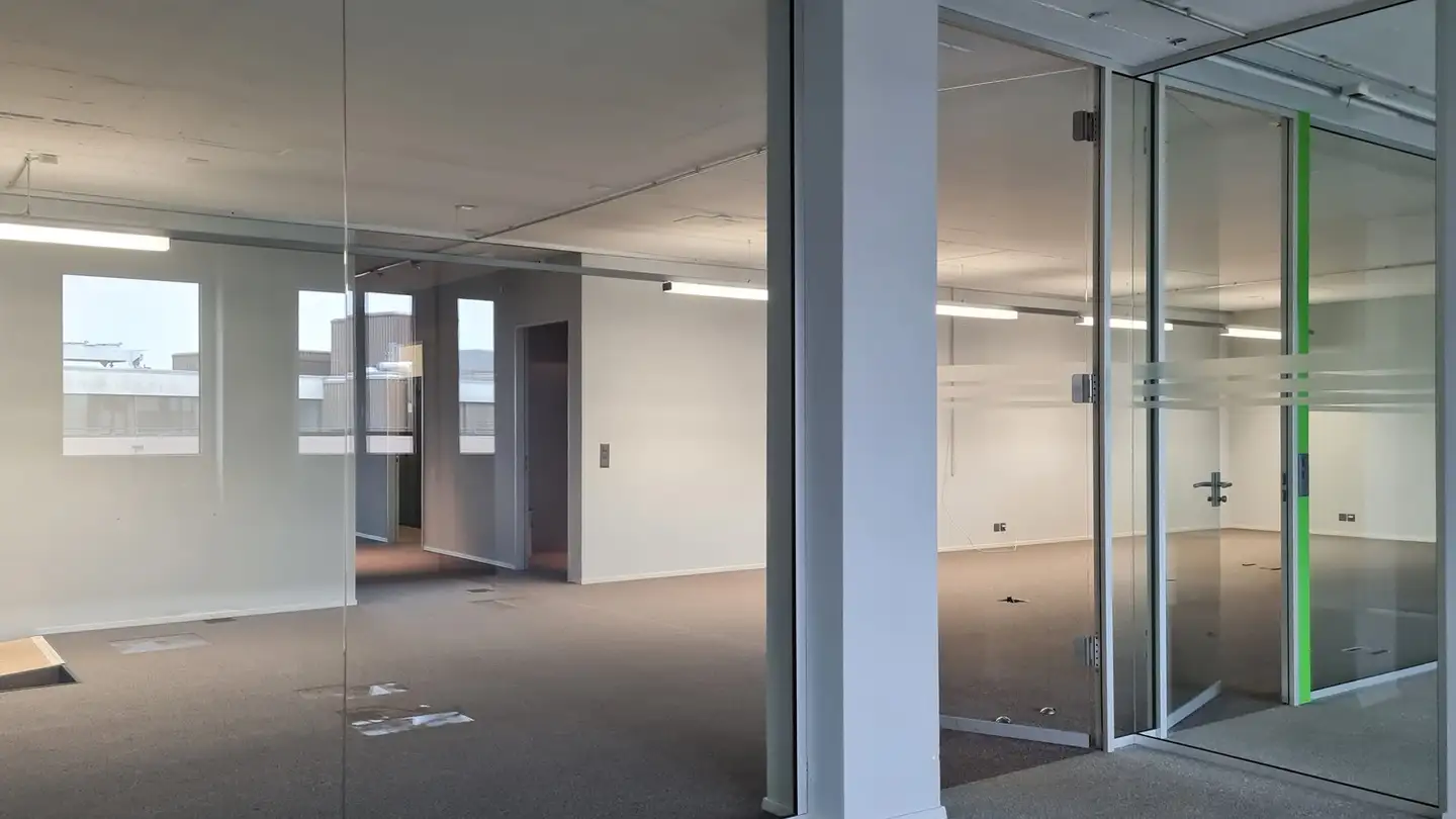 Bureau à louer - Hertistrasse 25, 8304 Wallisellen - Photo 3