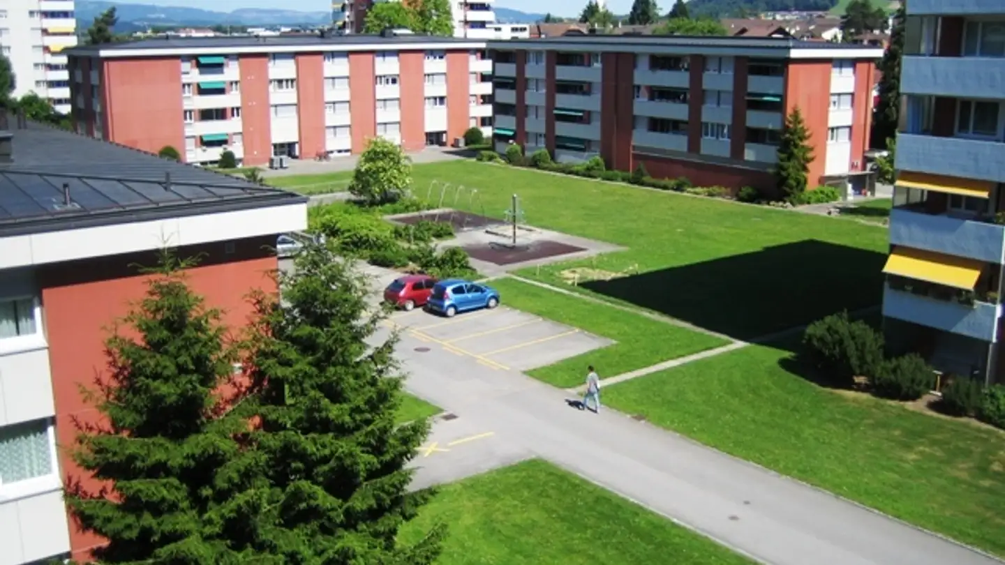 Place de parking intérieure pour moto à louer - Mittelstrasse 10, 3613 Steffisburg