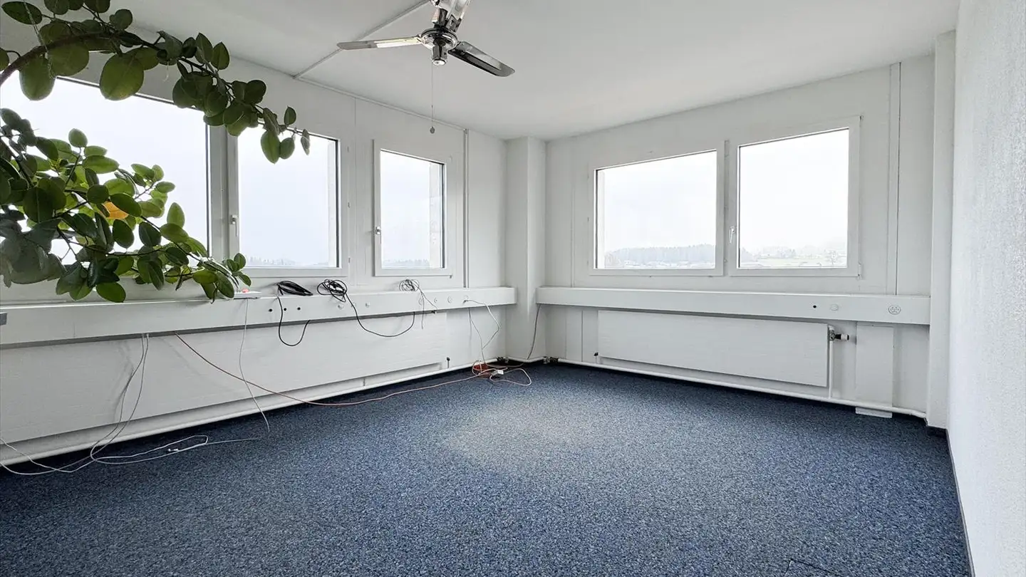 Bürofläche mieten - Allmendstrasse 8, 8320 Fehraltorf - Foto 4