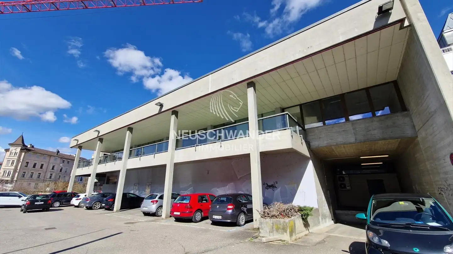 Mischgenutztes Gebäude kaufen - 2800 Delémont