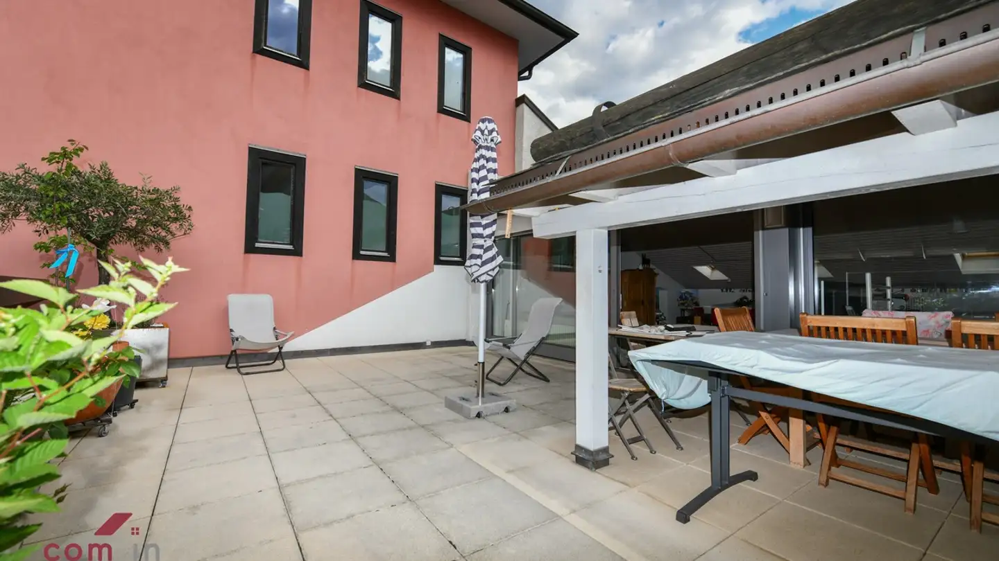 Attic flat for sale - 1950 Sion