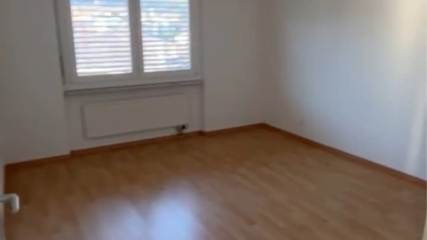 Appartement à louer - Via Ponte Vecchio 8, 6807 Taverne - Photo 3