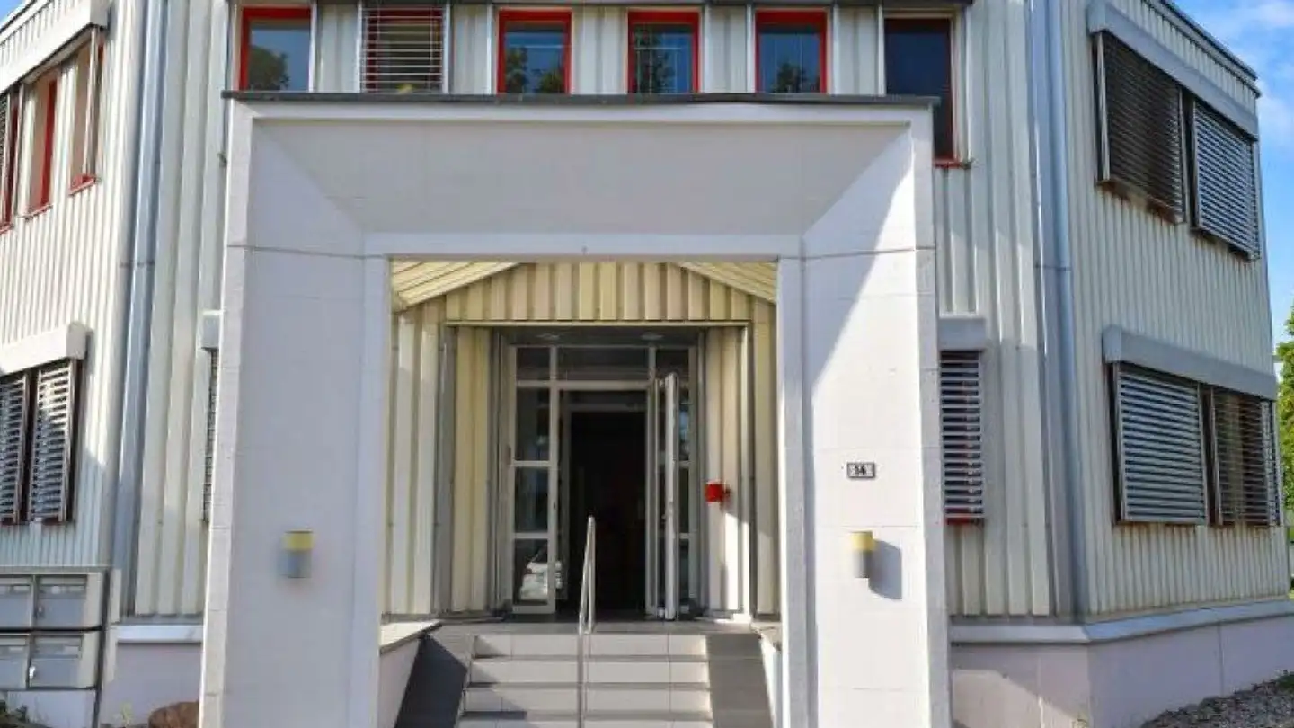 Proprietà industriale in affitto - Ausserfeldstrasse, 5036 Oberentfelden