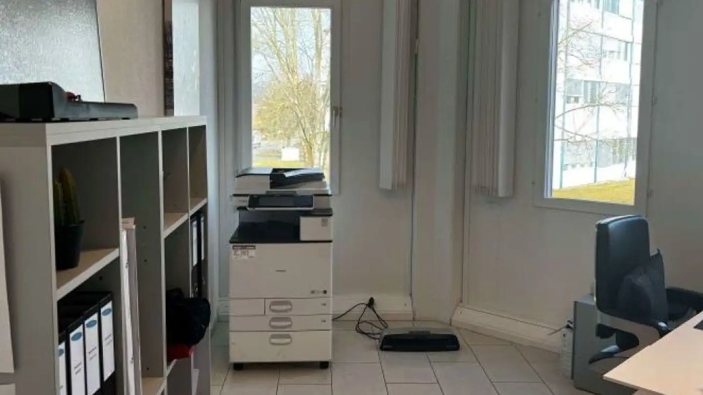 Proprietà industriale in affitto - Ausserfeldstrasse, 5036 Oberentfelden - Foto 3