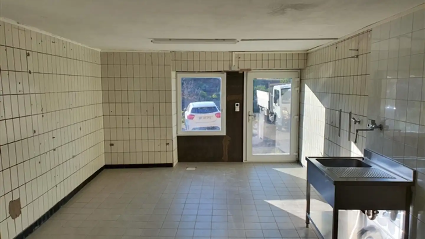 Bürofläche mieten - 2027 Montalchez