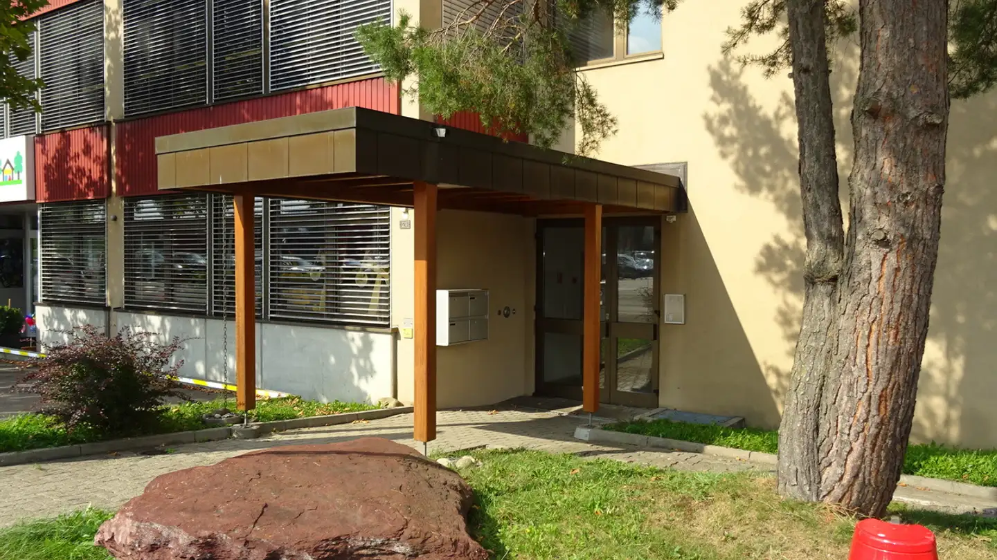 Gewerbe mieten - Im Schossacher, 8600 Dübendorf - Foto 2