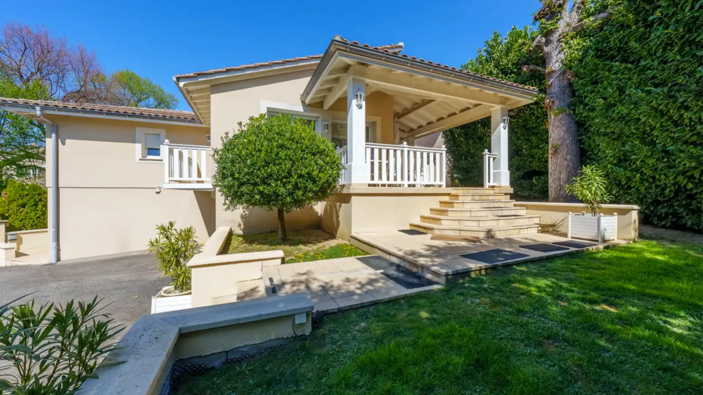 Casa bifamiliare in vendita - 1222 Vésenaz