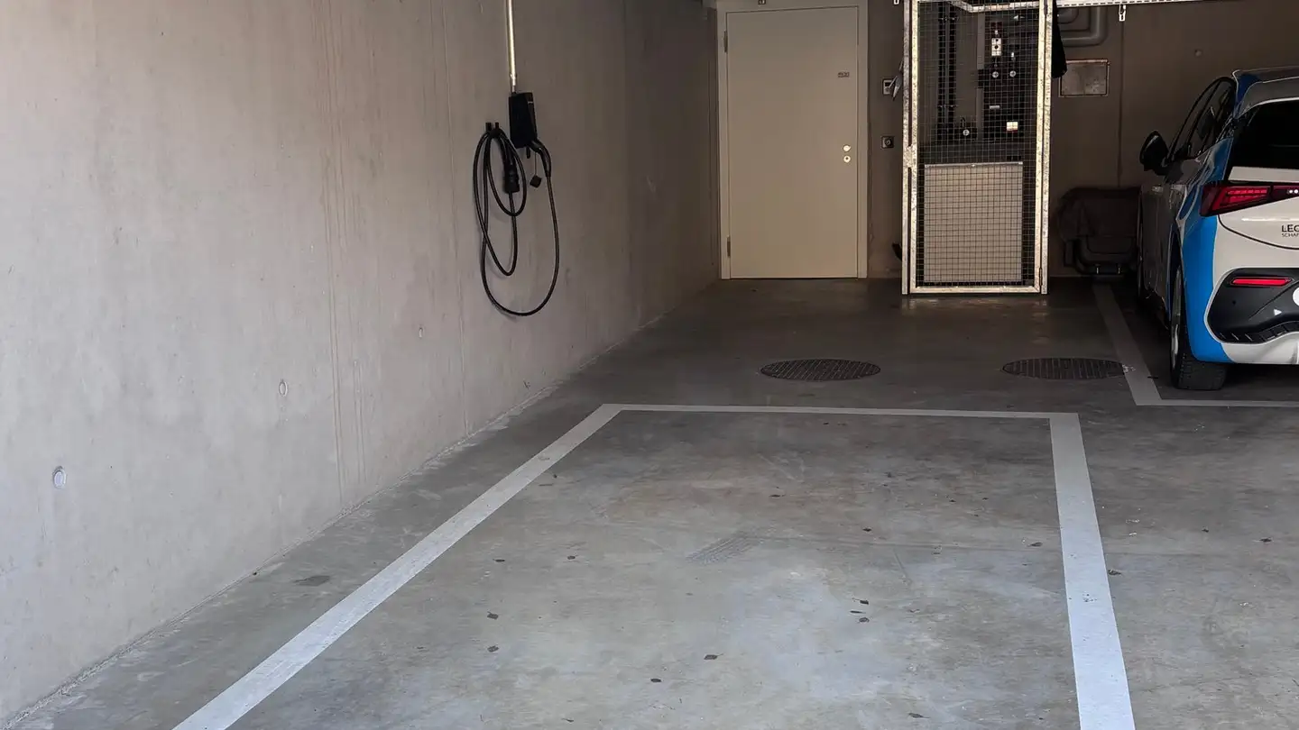 Tiefgaragenstellplatz mieten - Wagenstrasse 6, 8200 Schaffhausen - Foto 3