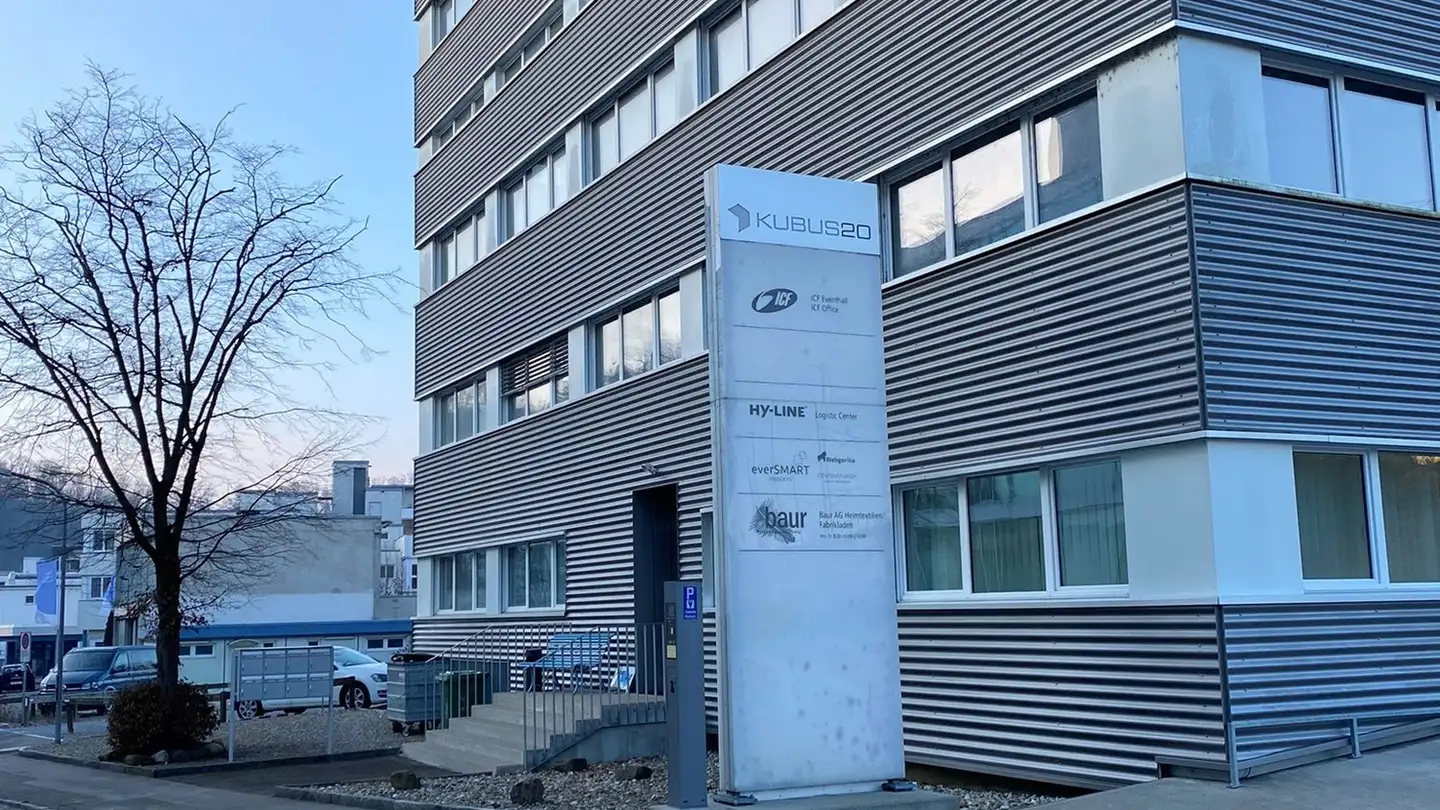 Spazio ufficio in affitto - Victor Von Bruns-Strasse 20, 8212 Neuhausen am Rheinfall