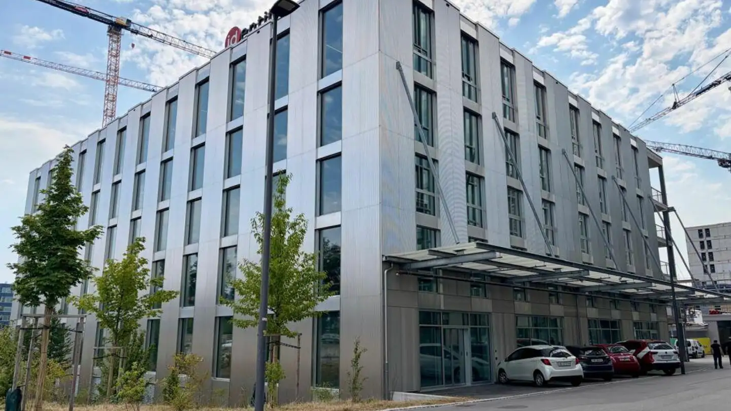 Commercial for rent - Adamstrasse, 3014 Bern