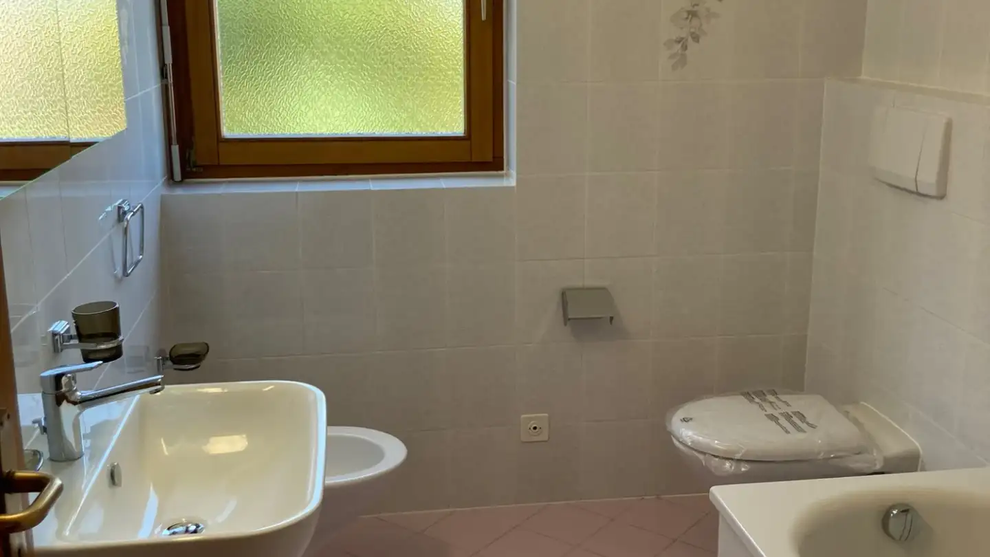 Apartment for rent - Strada Ponte Di Valle 42a, 6964 Davesco-Soragno